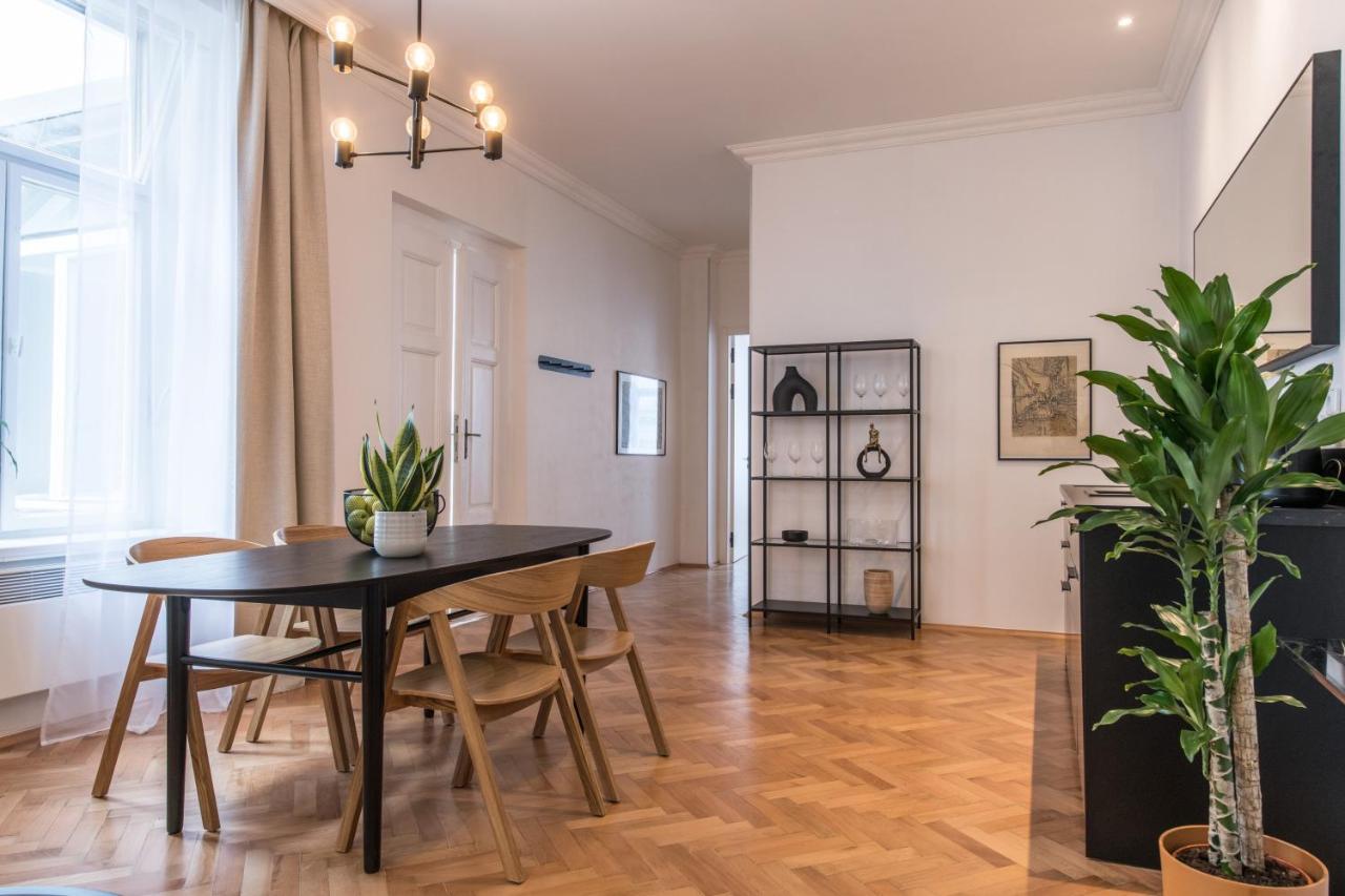 New Design Apt - Central Location Wenceslas Square Prague Exterior photo